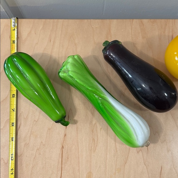 Set of 8 Glass Fruits & Vegetables - Picture 2 of 4